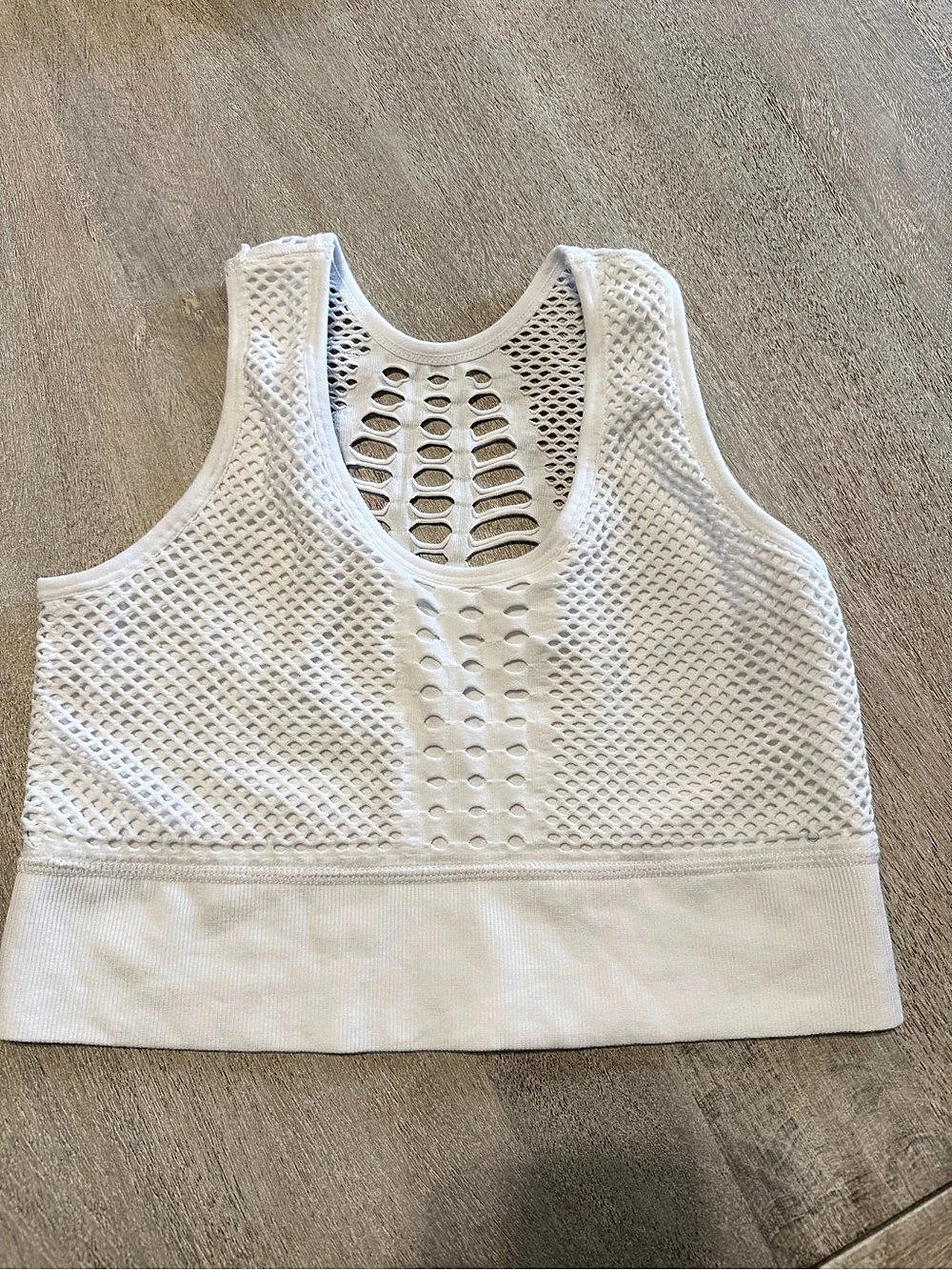 Lululemon Mesh Back Cropped Train Tank Top White